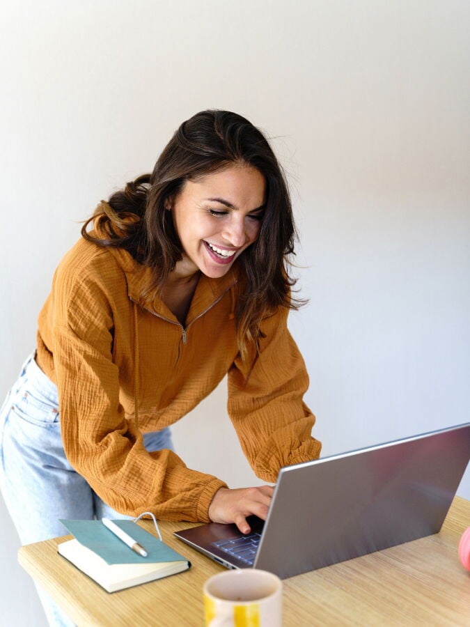 stocksy_comp_3316255_2 stocksy_comp_3316255_2